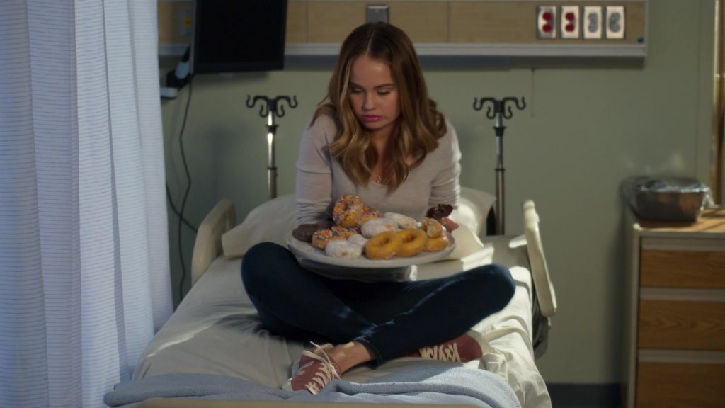 Veja Pink Shoes Worn by Debby Ryan as Patricia Bladel in Insatiable Season 2 Episode 3 “Boomerang” (2019) (Image 1)
