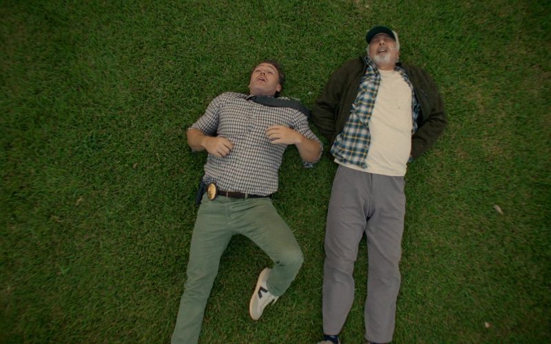 Veja Shoes in Will Trent S04E03 “Studio 4B” (2026) (Image 1)