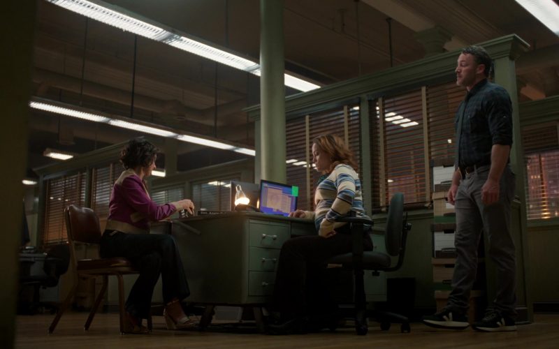 Veja Shoes in Will Trent S04E09 “It Was a Meat Cute” (2026) (Image 1)
