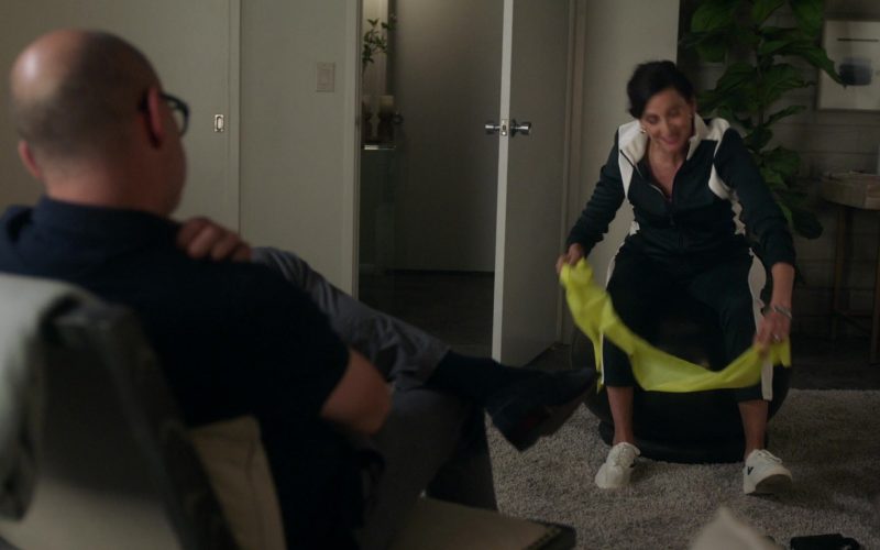 Veja Sneakers Worn by Michaela Watkins as Delia in The Unicorn Season 1 Episode 10 “Anna and the Unicorn” (2019) (Image 1)