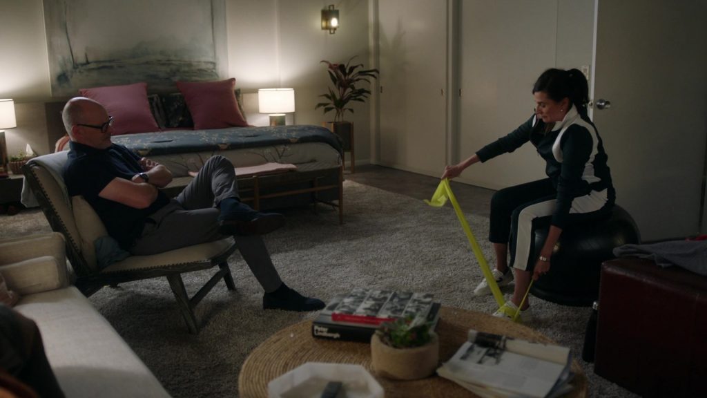 Veja Sneakers Worn by Michaela Watkins as Delia in The Unicorn Season 1 Episode 10 “Anna and the Unicorn” (2019) (Image 3)