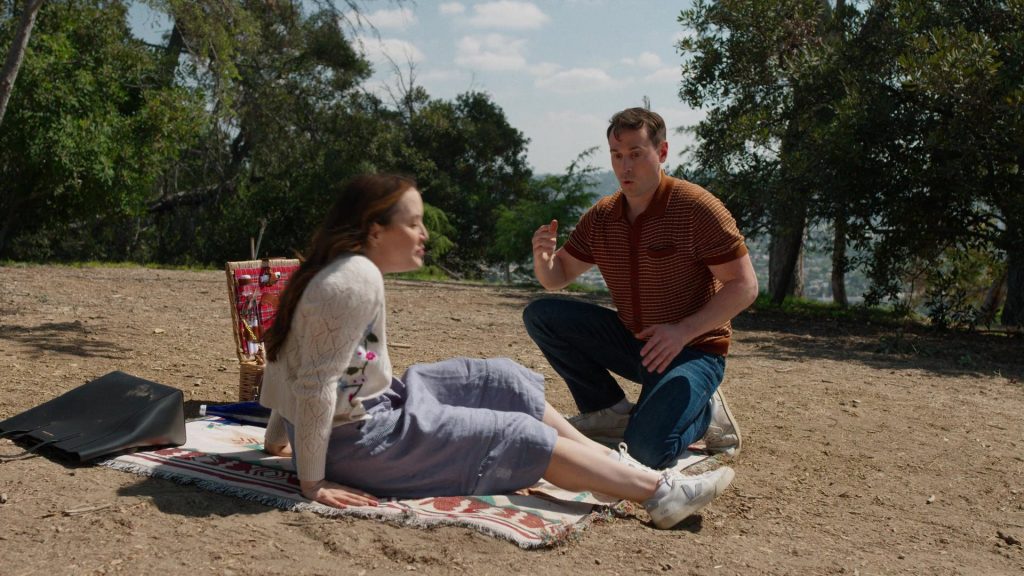 Veja Sneakers in 9-1-1 S09E07 “Secrets” (2026) (Image 7)