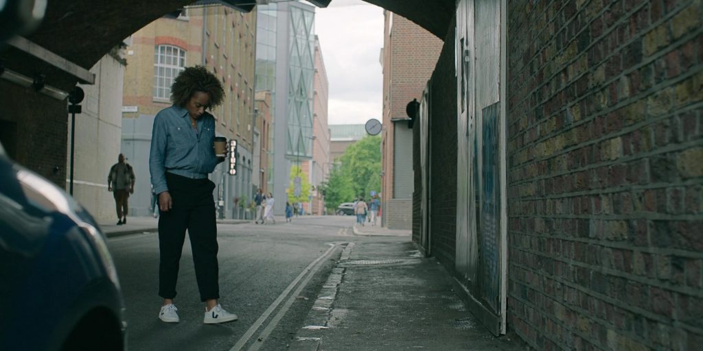 Veja Women's Sneakers in Slow Horses S03E01 “Strange Games” (2023) (Image 2)
