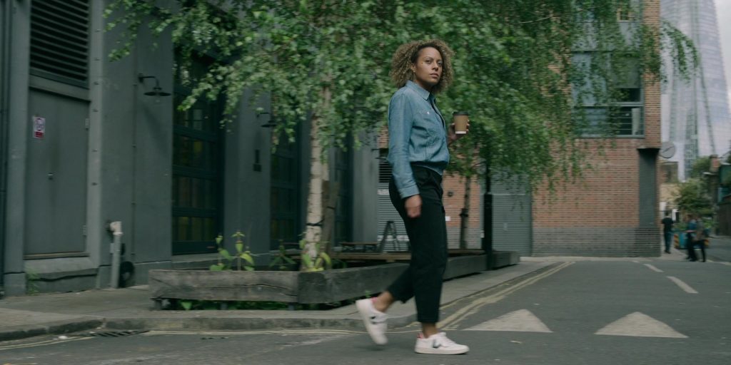 Veja Women's Sneakers in Slow Horses S03E01 “Strange Games” (2023) (Image 4)