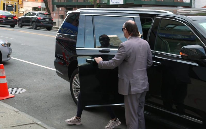 ASICS GEL-NYC sneakers in Southern Hospitality S04E14 “Reunion Part 1” (2026) (Image 1)