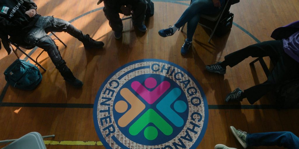 Adidas Handball Spezial, Adidas Adistar Control 5 and Nike Air Jordan 1 Low SE sneakers in The Chi S08E03 “Beneath The Icy Veil” (2026) (Image 3)