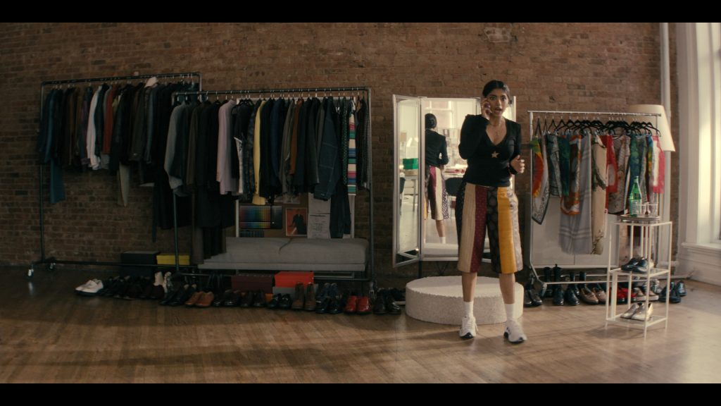 Adidas Megaride O1 sneakers in Not Suitable for Work S01E04 “The Jawline of Your Dreams” (2026) (Image 3)