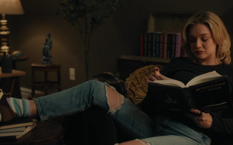 Adidas SL72 OG trainers in Youre Killing Me S01E03 “The Copycat” (2026) (Image 1)
