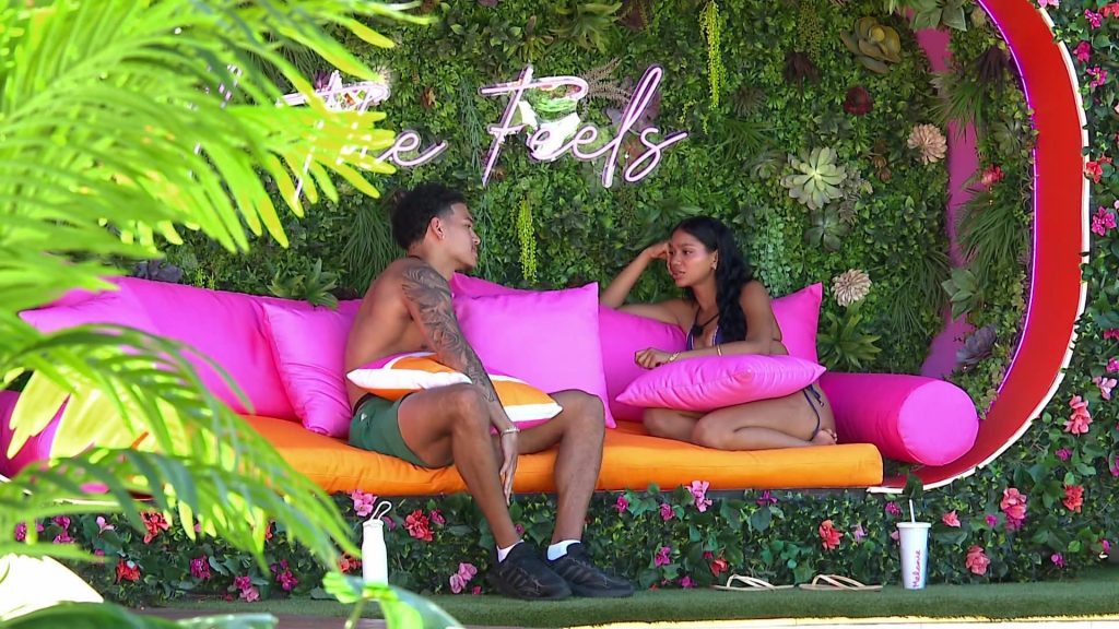 Adidas Spiritain 2.0 shoes in Love Island USA S08E05 (2026) (Image 7)