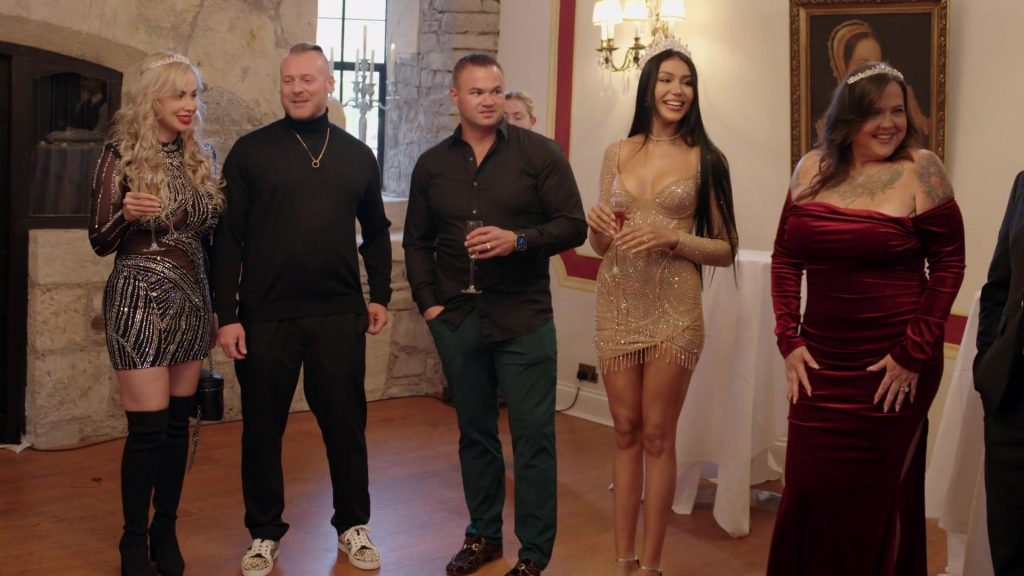Christian Louboutin Louis Junior Spikes sneakers in 90 Day The Last Resort S03E02 “Last Crown Standing” (2026) (Image 2)