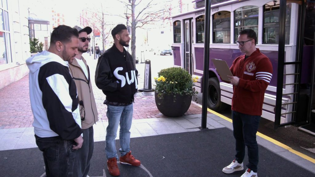 Gucci Re-Web sneakers in Jersey Shore Family Vacation S09E05 “Back to School” (2026) (Image 3)