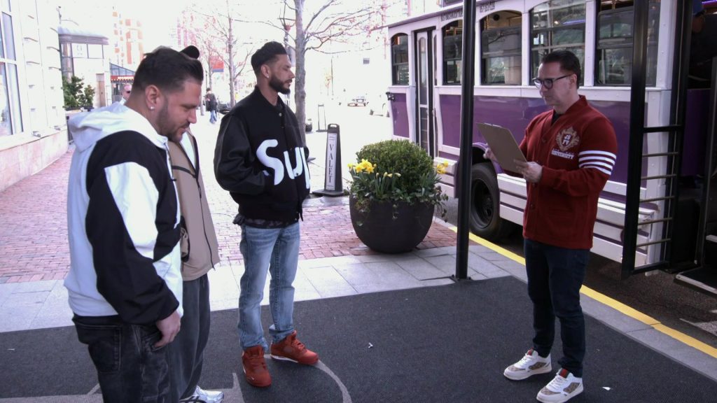 Gucci Re-Web sneakers in Jersey Shore Family Vacation S09E05 “Back to School” (2026) (Image 4)