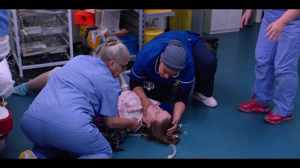Hoka Mafate Speed 2 trail running shoes in Casualty S40E25 “Lethal Legacy Episode 5” (2026) (Image 2)