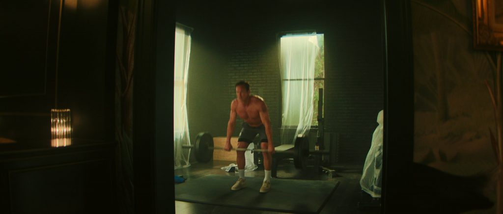 Nike Air Force 1 '07 LV8 trainers in Cape Fear S01E03 “Phantom Sensations” (2026) (Image 1)