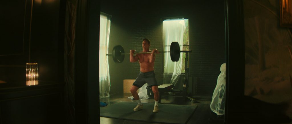 Nike Air Force 1 '07 LV8 trainers in Cape Fear S01E03 “Phantom Sensations” (2026) (Image 2)
