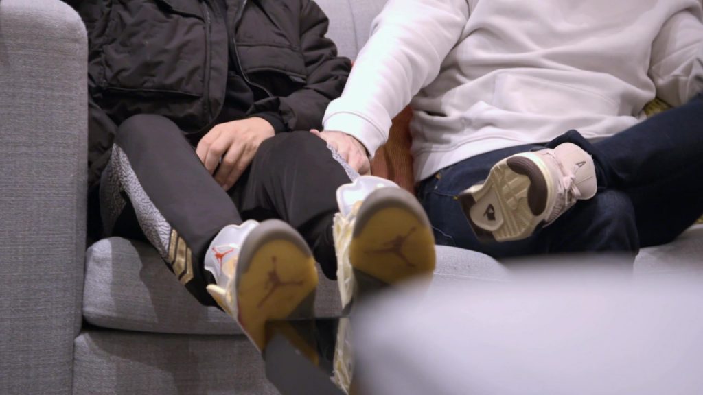 Nike Air Jordan 5 Retro Off-White Sail sneakers in Jersey Shore Family Vacation S09E04 “The Mayor of Tendie Town” (2026) (Image 3)