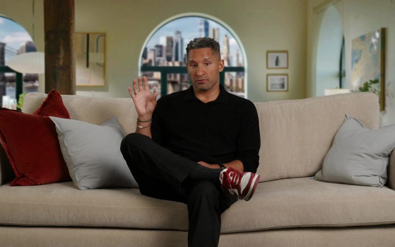 Nike Dunk High sneakers in In the City S01E03 “Mimosas and Mayhem” (2026) (Image 1)